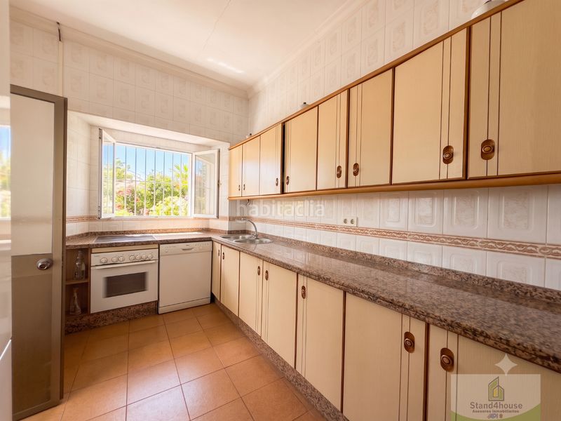 Foto fef24c4d-ef4a-4d38-b68a-e3a8ffc40744. Casa aparellada amb calefacció a Niebla