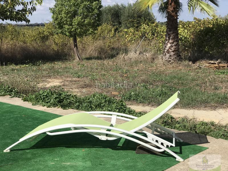 Foto 34303278-8a9a-4b0d-a0e8-e06602b2bc56. Bauernhof mit parking in Rociana del Condado