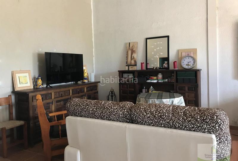 Foto 648e4170-7a28-4bf2-ae60-8e7021e37b68. Bauernhof mit parking in Rociana del Condado