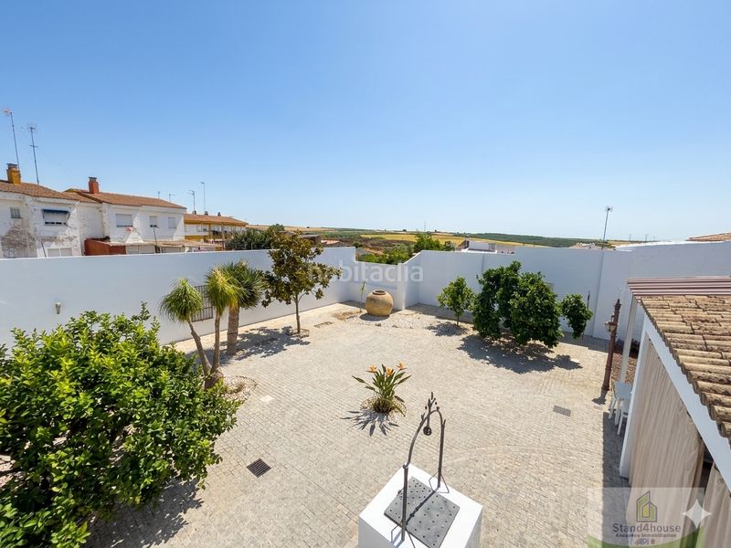 Foto 460d210e-4618-492a-be3e-5ac393f92306. Casa  en Bollullos Par del Condado