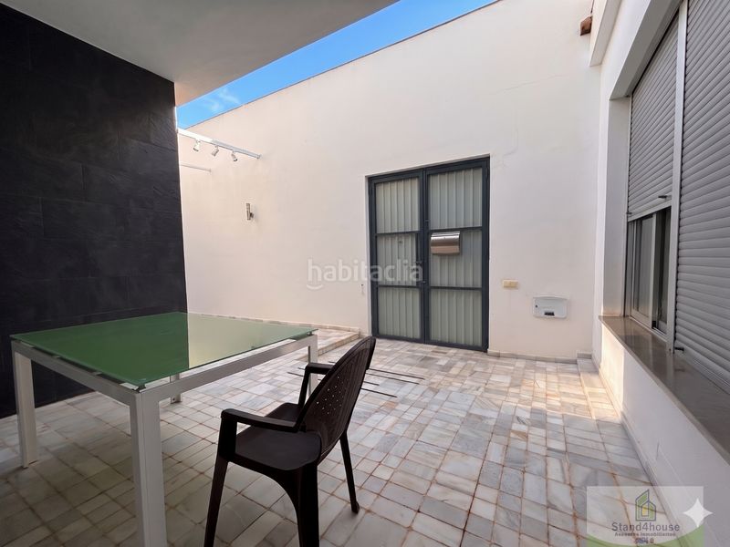 Foto 59120142-c735-4857-b8f7-8c7bd0e54279. Casa  en Bollullos Par del Condado