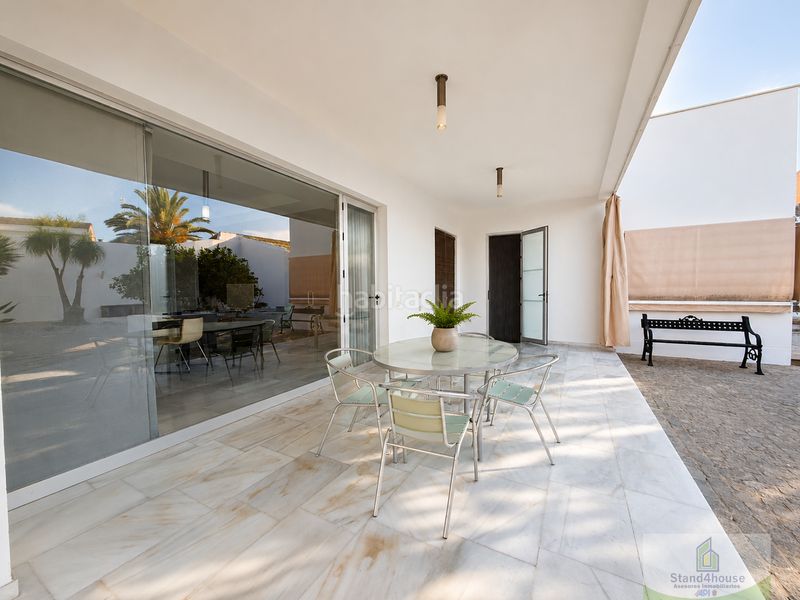 Foto d7a4368a-3ede-4ab4-829d-52b7dcc207e3. Casa  en Bollullos Par del Condado