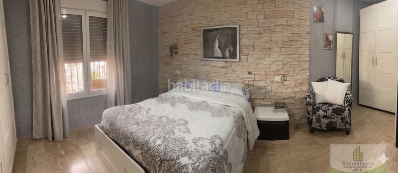 Foto 489ae0d0-8ecf-4ea0-a374-1247178e5f83. Casa adossada amb aparcament a Centro - Doña Mercedes Dos Hermanas