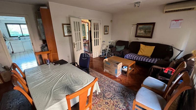 Foto ff715721-f34d-435d-8a10-98343625d59d. Casa adossada amb xemeneia calefacció aparcament piscina a Villanueva del Pardillo