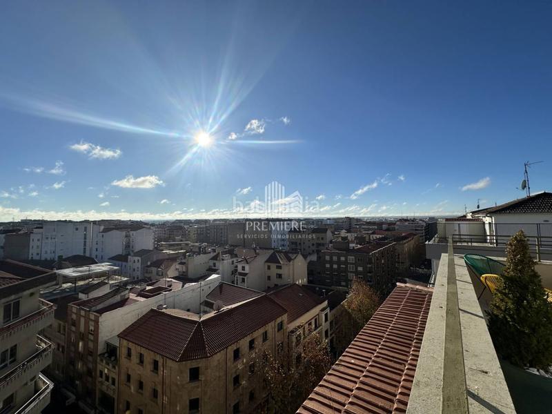 Foto 7984fa39-6716-46b3-9bc7-03e92624f15e. Attico in maría auxiliadora 59 in Labradores Salamanca