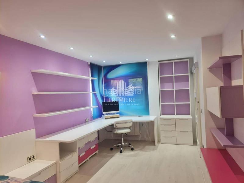 Foto 4aa6b3bc-05cf-42ed-a07c-7ab48763d99b. Casa bifamiliare con riscaldamento parcheggio piscina in Carbajosa de la Sagrada