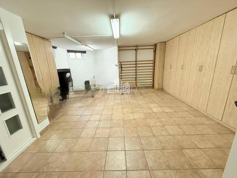 Foto df6fb718-5dfa-468b-bb36-1551340bc1c4. Casa bifamiliare con riscaldamento parcheggio piscina in Carbajosa de la Sagrada