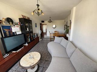 Etagenwohnung  Escoda 8. Se vende piso amplio y luminoso con garaje en villamayor