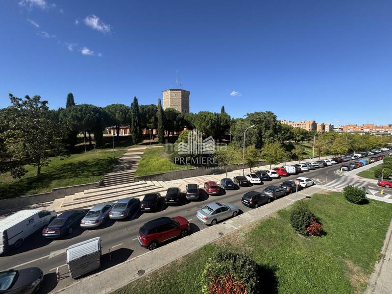 Foto d8af1ef1-2d9e-4dfb-9a8f-7a7674cc706f. Appartamento in lazarillo de tormes 22-24 in Chinchibarra Salamanca