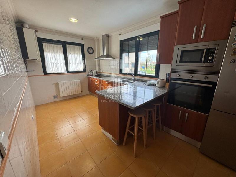 Foto 1b0d33f7-c6e5-4847-a341-7be37e165280. Maison jumelée avec chauffage dans Doñinos de Salamanca