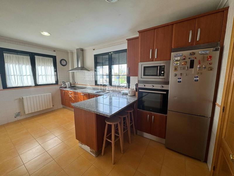 Foto f3aeaaee-ca6f-4c2a-aaf5-ba2ed81ce1a6. Maison jumelée avec chauffage dans Doñinos de Salamanca