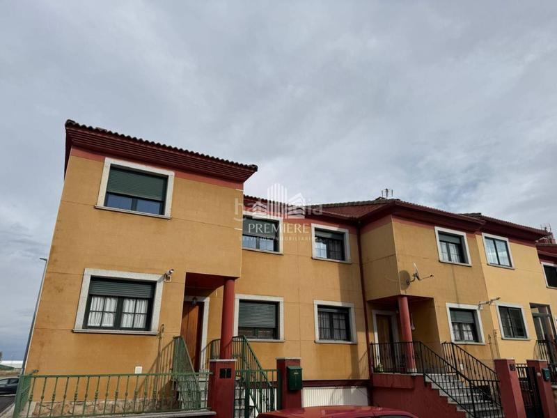 Foto f82fce2e-68e1-4173-a0cb-a26c6f3f2176. Maison jumelée avec chauffage dans Doñinos de Salamanca