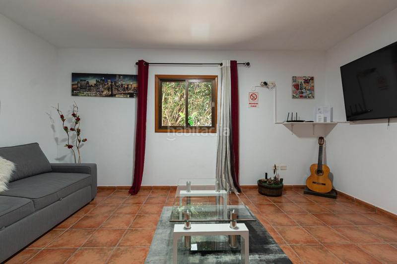 Foto eced597d-e448-486b-9373-f2fc070995de. Chalet en camino camino de la punta 70 chalet independiente de dos plantas en punta Araya, en Candelaria