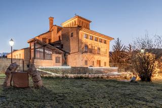 Xalet a Calle monasterio de irache 9. Palacio de luquin en venta, en estella, navarra