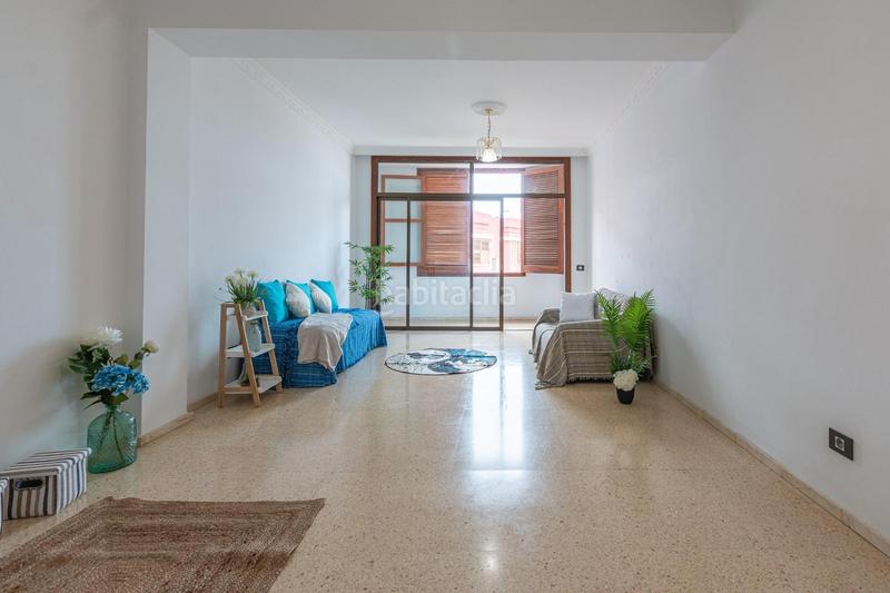 Foto 190b252a-a6e6-4ef5-a265-c6b2fa68f03a. Piso espacio, luz y tranquilidad tu próximo hogar en Gáldar
