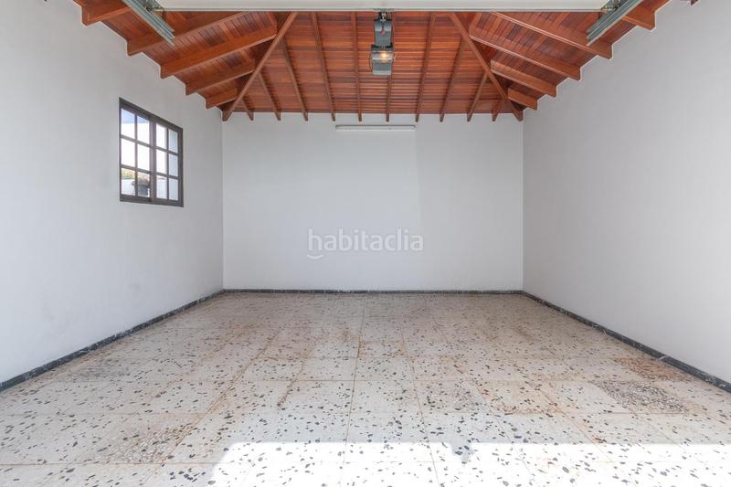 Foto 0900c71c-8001-43ee-b0f1-644378cf0a95. Xalet amb calefacció aparcament a Los Castillos Arucas