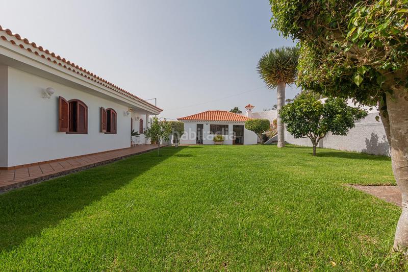 Foto c271024f-2cfe-4be5-a70d-55fa7e804fd7. Xalet amb calefacció aparcament a Los Castillos Arucas