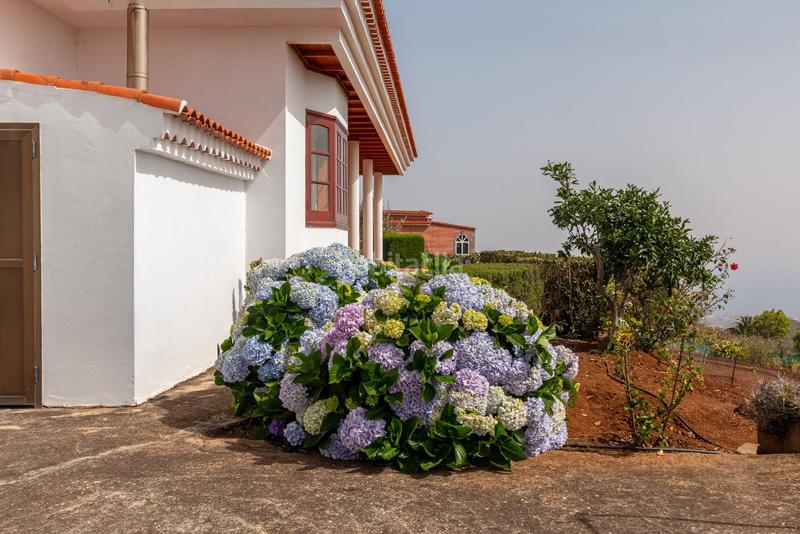 Foto e354871a-1c5f-43e7-af47-44e9e03f74c7. Xalet amb calefacció aparcament a Los Castillos Arucas