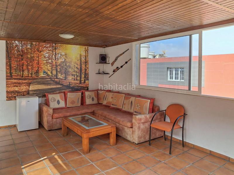 Foto b7650e10-e6b9-42aa-a748-62fc0f13f34e. Casa adosada en calle maestro quesada martin 54 casa con vistas al mar y contacto con la naturaleza la montaña en Gáldar