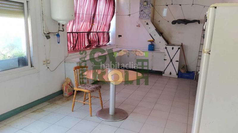 Foto e367abc5-a3bd-481f-8671-bd136594d5c5. Haus mit heizung parking in La Serreta Rubí