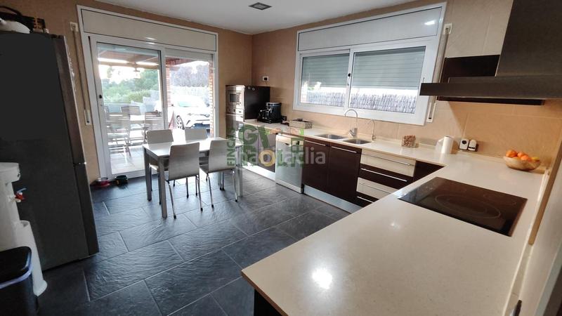 Foto 2002f02d-3c17-4700-a455-29d8f47b2d14. Chalet with heating in Castellnou-Can Mir-Can Solà Rubí