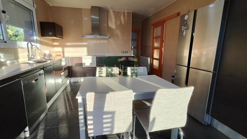 Foto e70edff1-82b7-4fb9-bbcc-55ef67ad1fc1. Chalet with heating in Castellnou-Can Mir-Can Solà Rubí