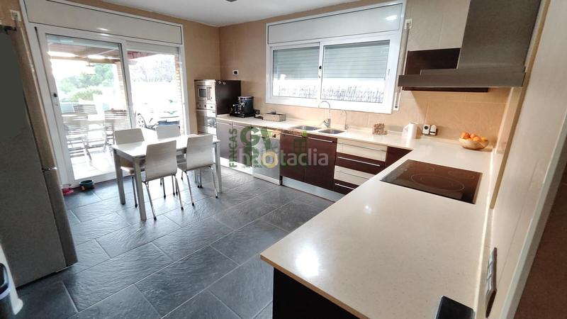 Foto 0b8915fe-f70f-4704-8cb7-59e267592172. Chalet avec chauffage dans Castellnou-Can Mir-Can Solà Rubí