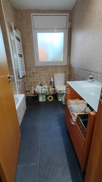 Foto ead2fe66-4352-4f21-b234-66214a45eed4. Chalet con riscaldamento in Castellnou-Can Mir-Can Solà Rubí