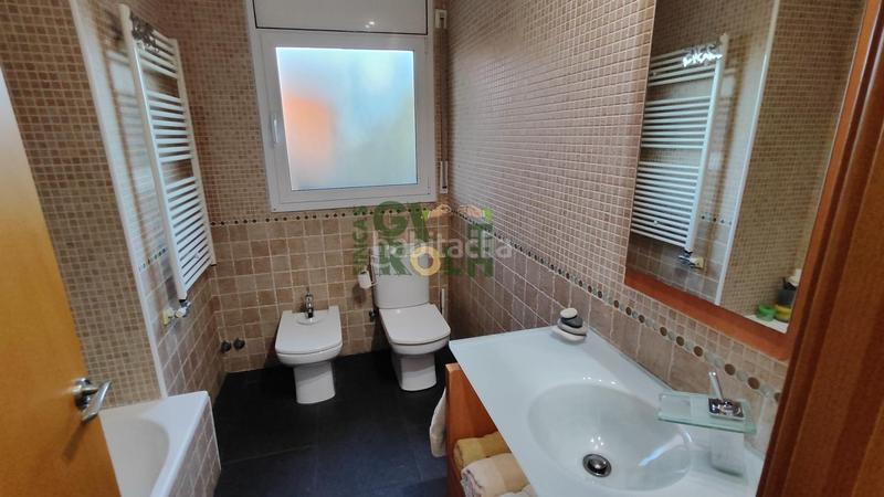 Foto f9c085ad-79ac-4232-b156-5935e64fa2bf. Chalet con riscaldamento in Castellnou-Can Mir-Can Solà Rubí