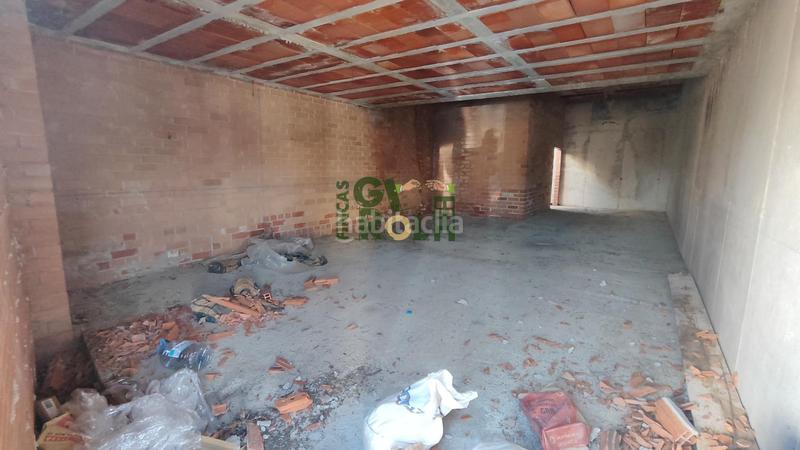 Foto 0bc18c2d-a0bf-4c00-9efa-593995d19bc2. Reihenhaus mit parking in Sentmenat