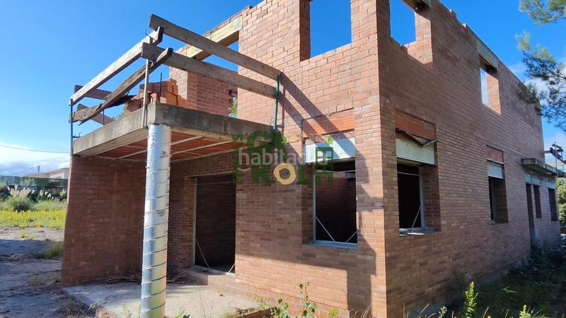 Foto 311c9cfa-b25e-4f62-b968-151efafaf797. Reihenhaus mit parking in Sentmenat