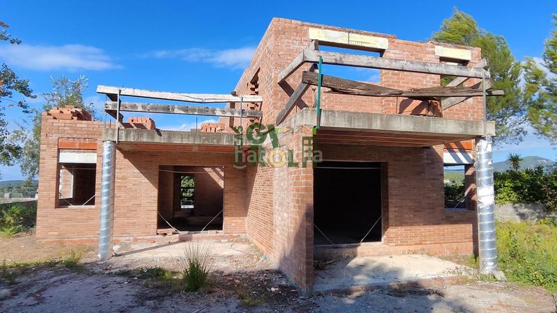 Foto 47fcefc9-7a3f-447f-bd70-2b1dee7d0269. Reihenhaus mit parking in Sentmenat