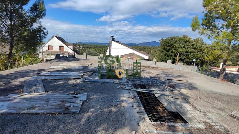 Foto c1bdb264-9f12-4872-9aea-cca0ef48a141. Reihenhaus mit parking in Sentmenat