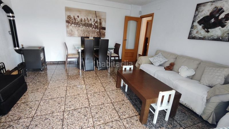 Foto f80ec58c-3b35-47f4-bfd2-a4149b9bc0e0. Casa adossada a Sant Muç Rubí