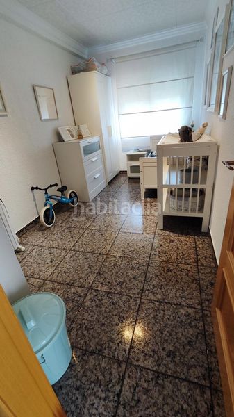 Foto f92a1d83-4d82-41f8-8fd6-7c7b5741bed0. Casa adossada a Sant Muç Rubí