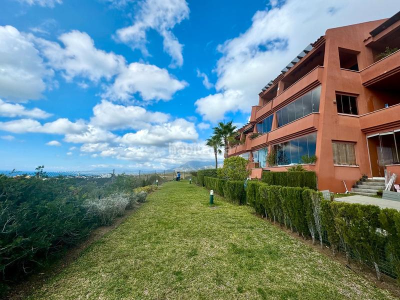 Foto 5ffd3053-c476-4eb5-97f2-16dae0c5e4d1. Appartement avec cheminée parking piscine dans El Rosario - Ricmar Marbella