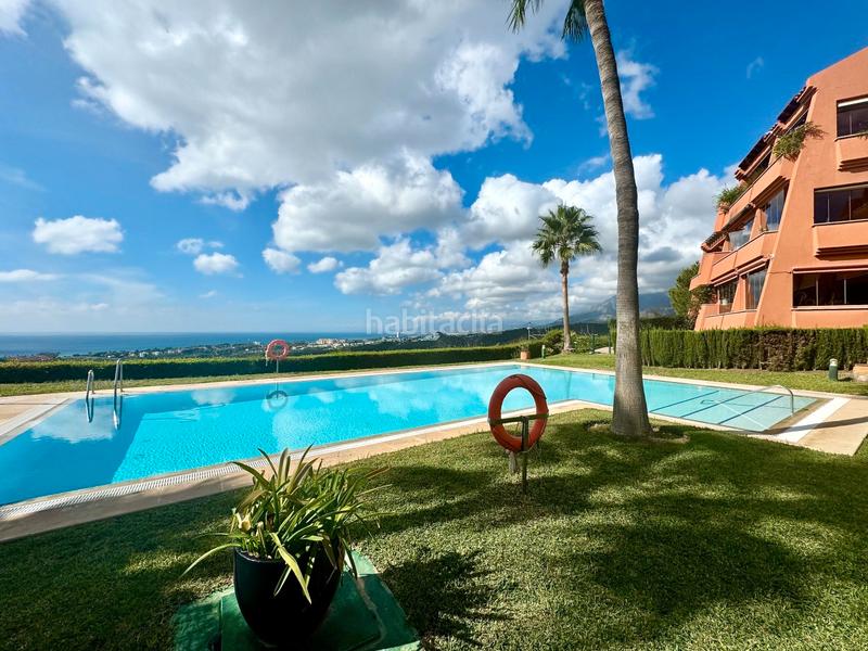 Foto 96a19da4-8c67-44f3-8e71-a5ae86d95166. Appartement avec cheminée parking piscine dans El Rosario - Ricmar Marbella