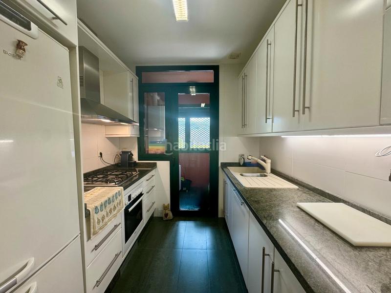 Foto a1ce17f2-ec3b-466a-b916-d2198f18ed91. Appartement avec cheminée parking piscine dans El Rosario - Ricmar Marbella