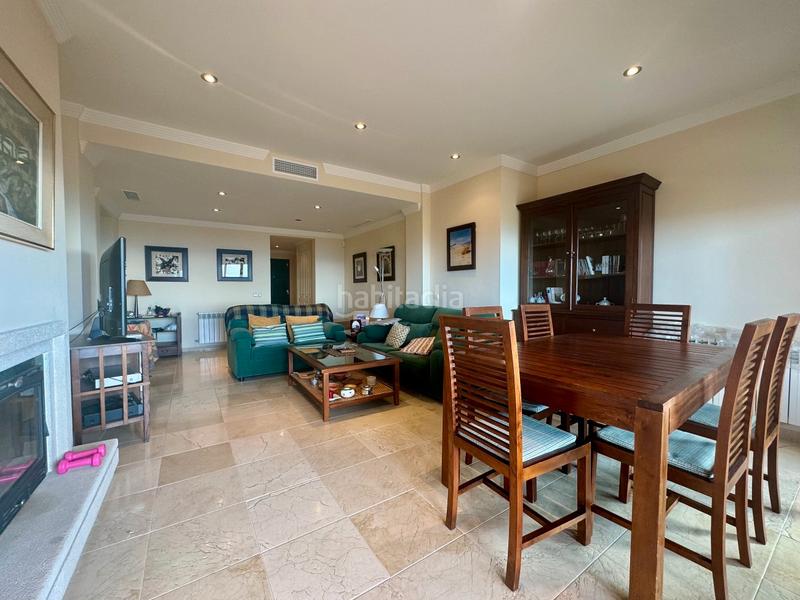 Foto d141d5b2-b8ea-4040-86f5-f5f8f53f6993. Appartement avec cheminée parking piscine dans El Rosario - Ricmar Marbella
