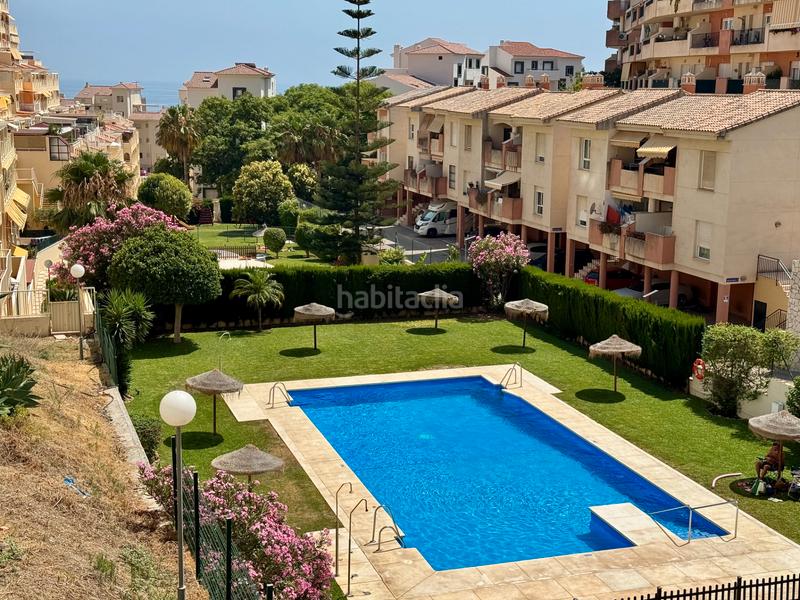 Foto 16c6546a-c165-436b-a101-809b31b94509. Apartamento piso increíble con gran terraza orientada al suroeste con vistas al mar en Benalmádena