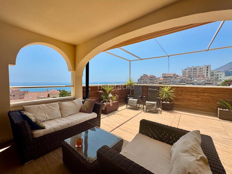 Foto 331e0bf6-245c-4ca1-8496-13fc7726e552. Apartamento piso increíble con gran terraza orientada al suroeste con vistas al mar en Benalmádena