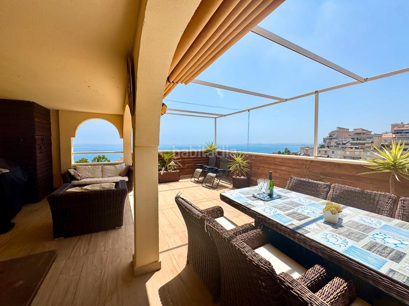 Foto 343df607-ce8d-48a8-a431-83d9ffffe627. Apartamento piso increíble con gran terraza orientada al suroeste con vistas al mar en Benalmádena