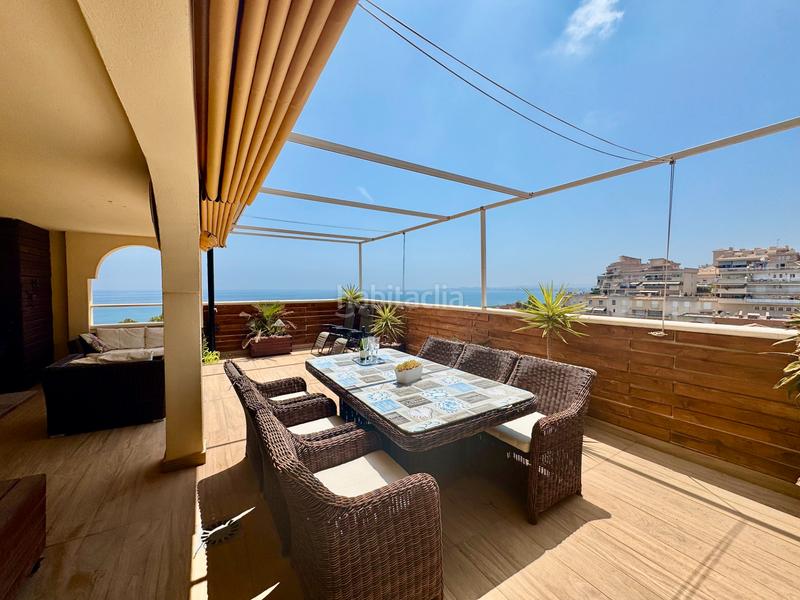 Foto 3f758ad2-0819-4468-9e84-319d1928cf82. Apartamento piso increíble con gran terraza orientada al suroeste con vistas al mar en Benalmádena