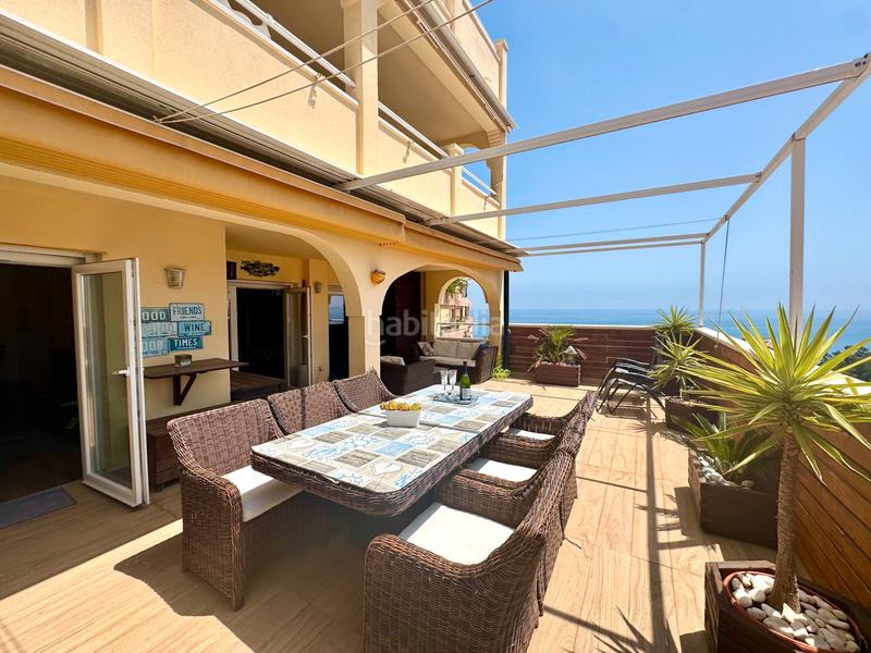 Foto fccc78a8-e8be-44c7-a555-33d819d14ca2. Apartamento piso increíble con gran terraza orientada al suroeste con vistas al mar en Benalmádena