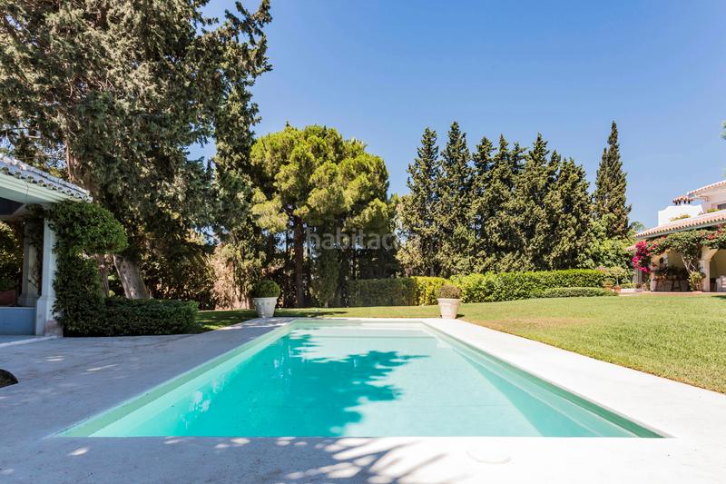 Foto 0cd89d86-11b6-41d9-8427-717d4e9f7c7b. Casa en avenida de españa 129 villa de prestigio en sitio de Calahonda: exclusividad, privacidad y potencial único en Mijas