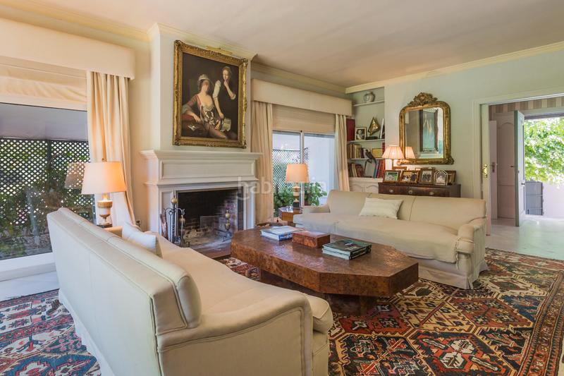 Foto e3b375a6-d046-4395-9c3d-7f7d45db1baa. Casa en avenida de españa 129 villa de prestigio en sitio de Calahonda: exclusividad, privacidad y potencial único en Mijas