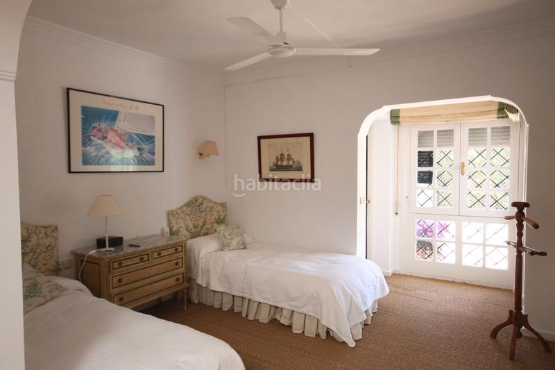 Foto e8e1b40b-ce2d-430e-a3cd-abf00b0eedb0. Casa en avenida de españa 129 villa de prestigio en sitio de Calahonda: exclusividad, privacidad y potencial único en Mijas