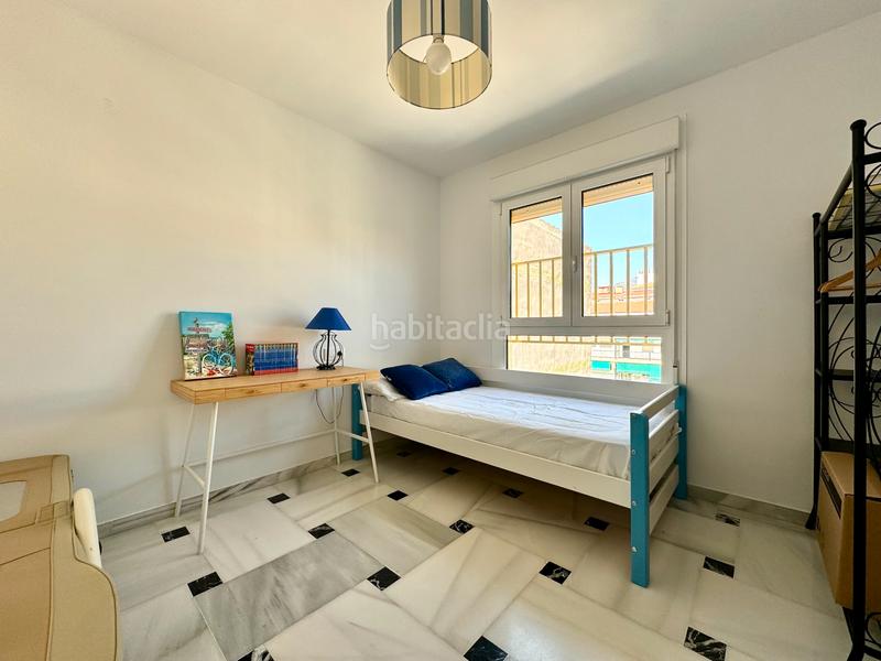 Foto 51ffb296-3e65-40c8-a3de-2ec2d0c9a4f8. Piccolo appartamento in Puerto Deportivo Fuengirola