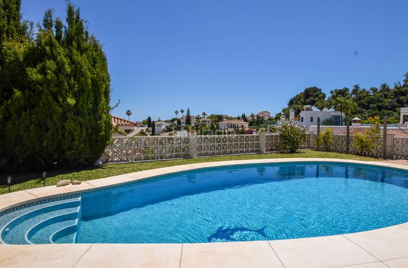Foto bc0a0a2c-4249-4be5-99a8-7886261382fb. Xalet amb xemeneia aparcament piscina a Hipódromo - Cerrado del Águila Mijas