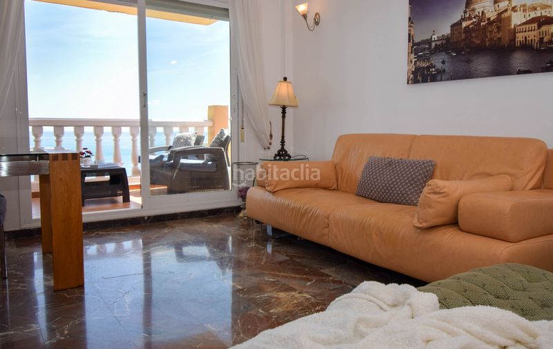Foto e13a0231-c3e5-4bd8-b22b-a3ecfdceaf84. Pis amb calefacció aparcament piscina a Las Gaviotas - Carvajal Fuengirola